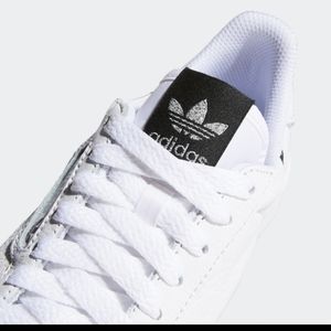 Adidas White CONTINENTAL 80 SHOES